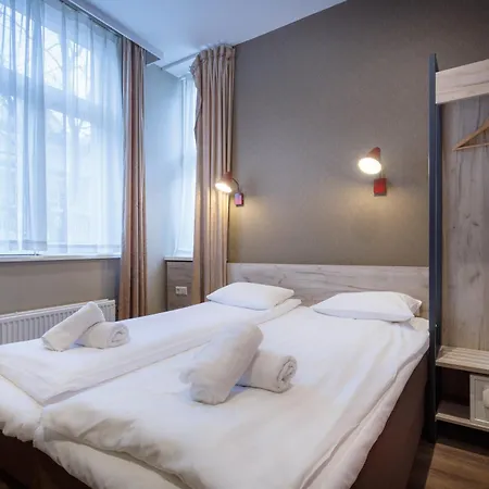 Hotel Downtown 2*