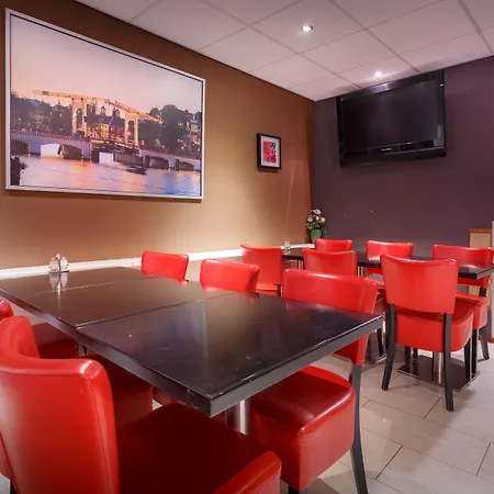 Szálloda Downtown 2*